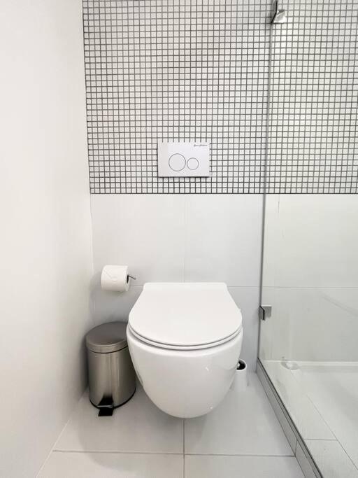 New Cozy Modern Minimalist Stay In Brooklyn At Rem-Casa Νέα Υόρκη Εξωτερικό φωτογραφία